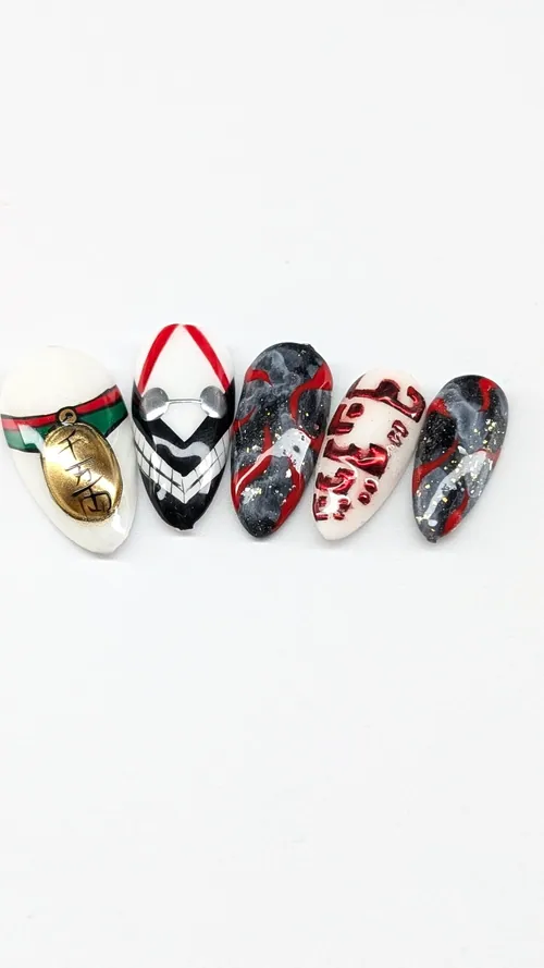 Nail art Dandadan