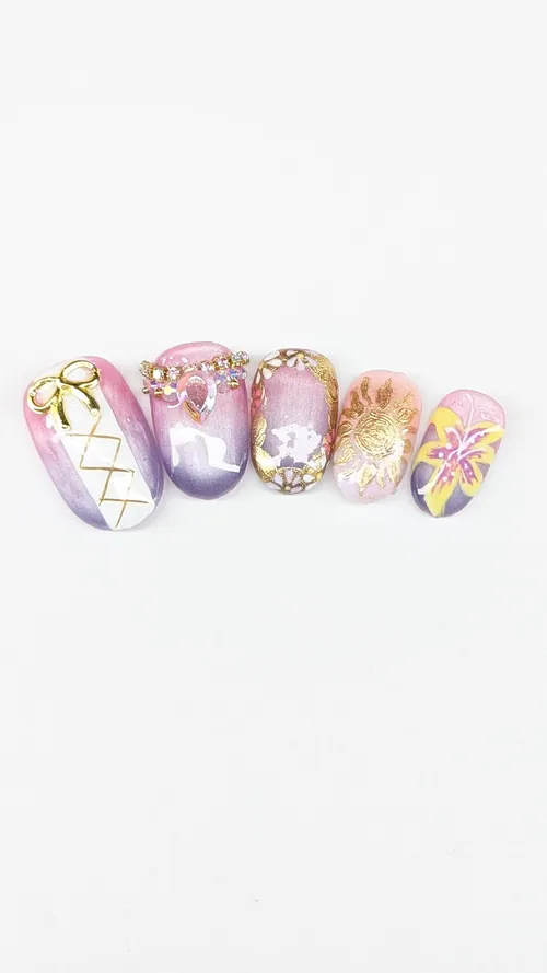 Nail art Raiponce