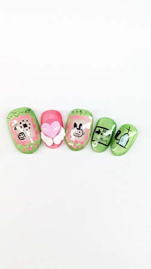 Nail art Tamagotchi